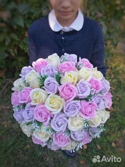 Букет из 41 мыльной розочки в коробке