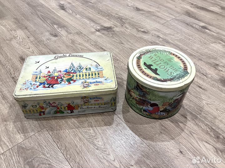 Винтажные жестяные коробки