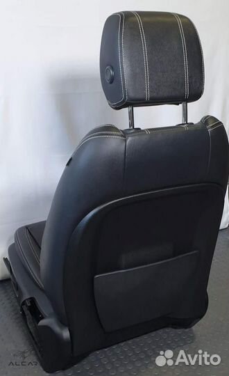 Сиденье переднее левое Land Rover