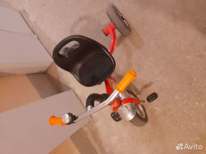 Детский трехколесный велосипед