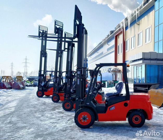 Вилочный погрузчик EP Equipment ICE301B, 2023