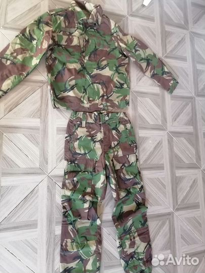 Военная форма чёрная, зелёная, синяя