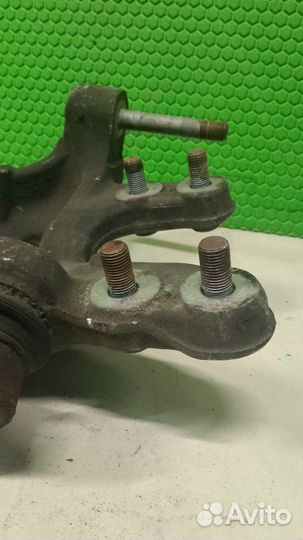 Кулак / цапфа задний правый Acura Mdx YD2 J37A1