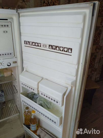 Холодильник рабочий