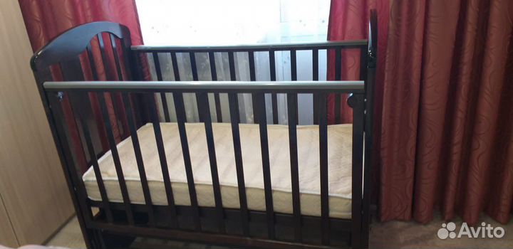 Детская кровать от 0 лет с бортиками