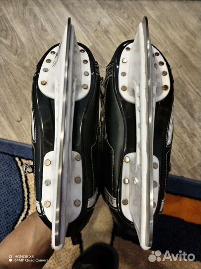 Продам коньки