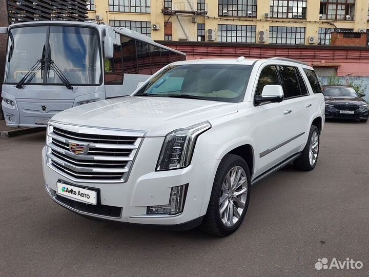 Cadillac Escalade 6.2 AT, 2018, 167 667 км