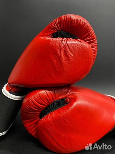 Боксерские перчатки everlast с сеткой, кожа RED