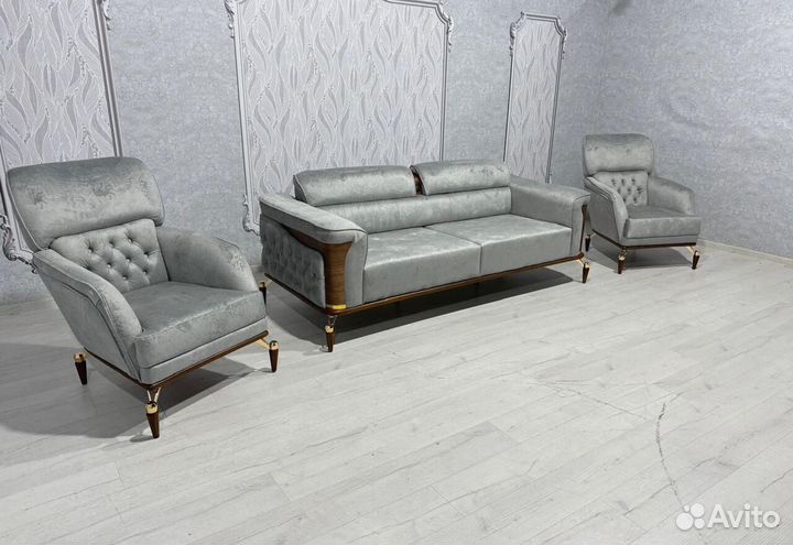 Диван с креслами