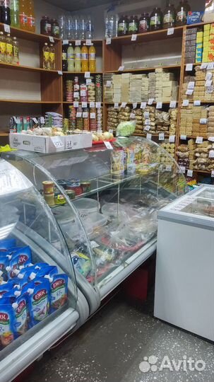 Продам Холодильную витрину бу