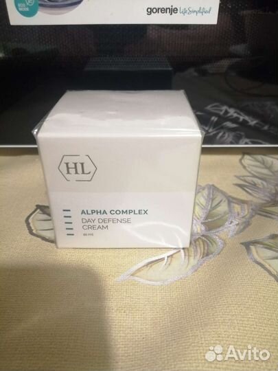 Крем для лица дневной holy land