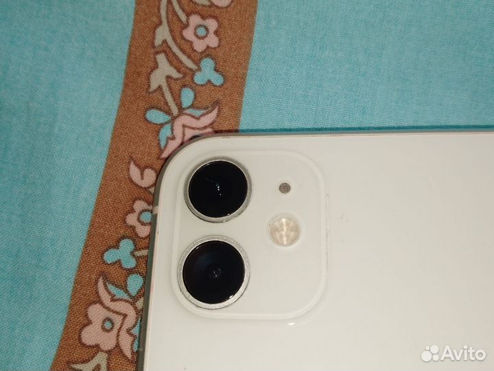 iPhone 11 128gb белый