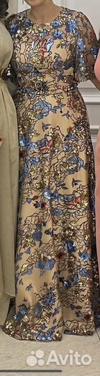 Вечернее платье