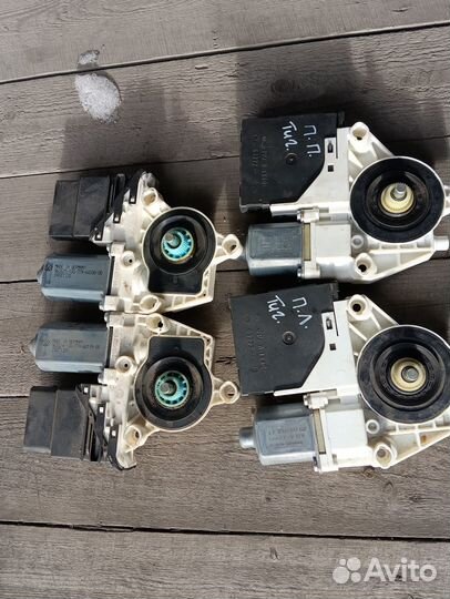 Моторчик стеклоподъёмника VW Tiguan Octavia A5