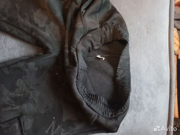 Спортивные штаны