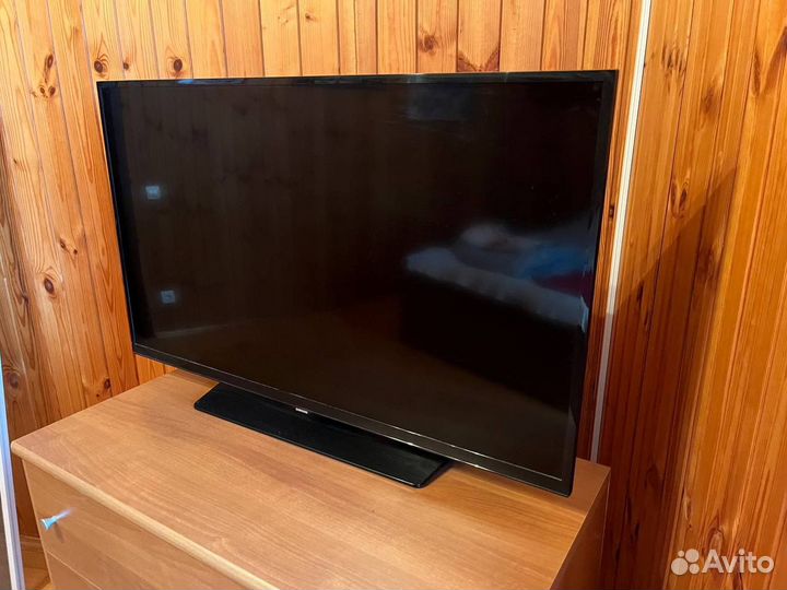 Телевизор samsung 2014 года LED