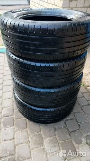 Continental ComfortContact - 5 215/60 R16