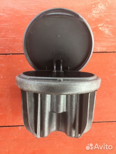 Пепельница Jeep Grand Cherokee wk2