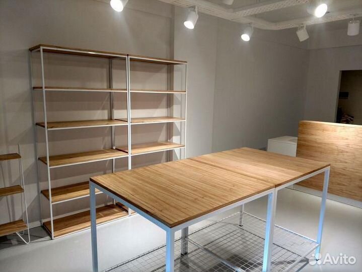 Торгово-выставочные стеллажи для магазина