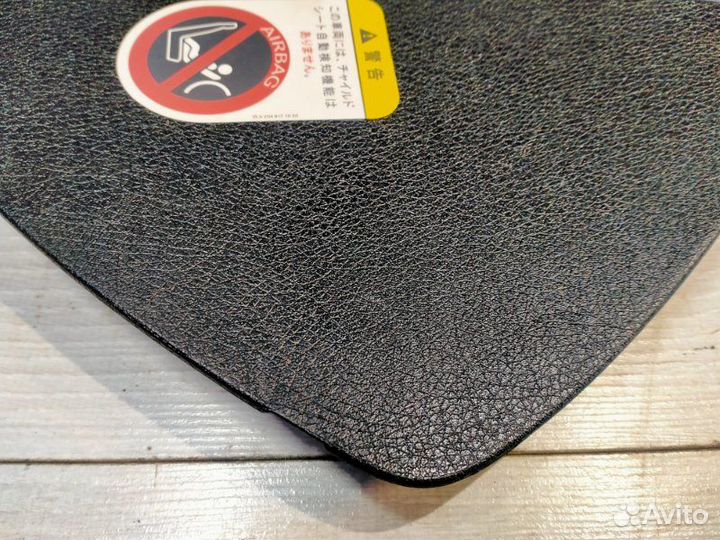 Накладка консоли левая Mercedes-Benz 211.054 E 280