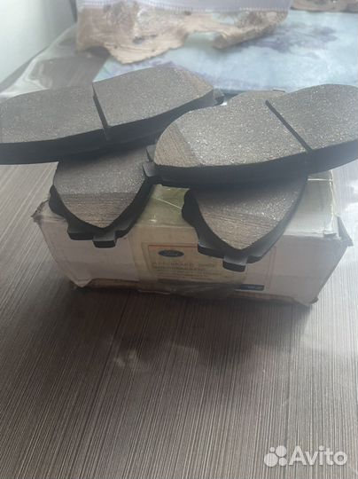 Колодки тормозные передние