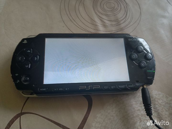 Sony PSP 1004 и 3008 цена за обе