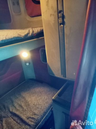 Freightliner Century, 1998