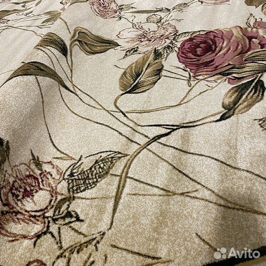 Ковёр 2.5х3.5 Новый