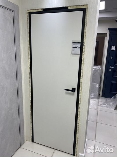 Дверь входная металлическая