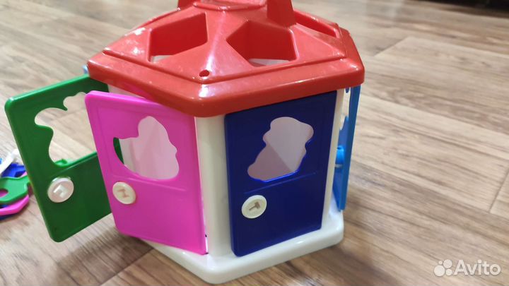 Домик развивающий
