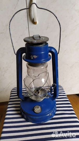Керосиновая лампа летучая мышь