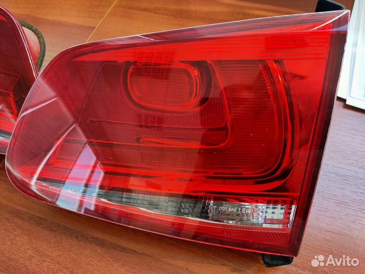 Задний фонарь в крышку багажника touareg nf