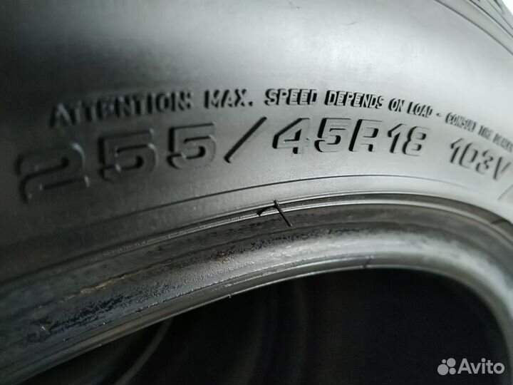 Goodyear UltraGrip Performance Gen-1 255/45 R18 103V