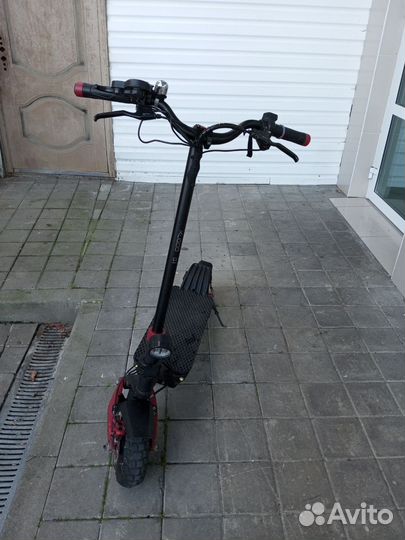 Электросамокат kugoo g1