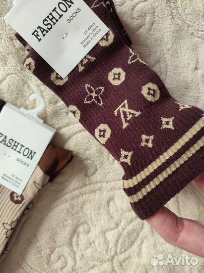 Носки женские высокие Луи новые, 36-41