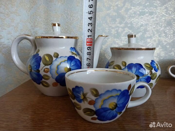 Часть чайного сервиза. СССР. Синие цветы