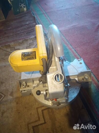 Пила торцово-усовочная корвет 8