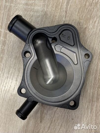 Крышка помпы Honda Cbr1000rr 04-07