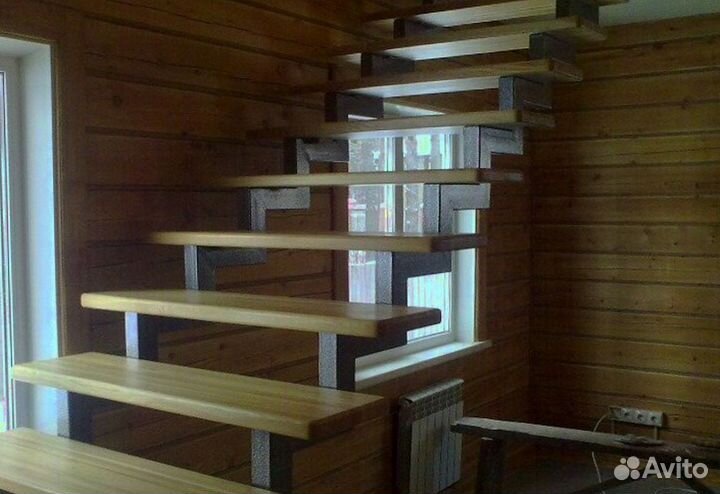 Перила деревянные с установкой