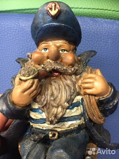 Статужтка «Капитан»