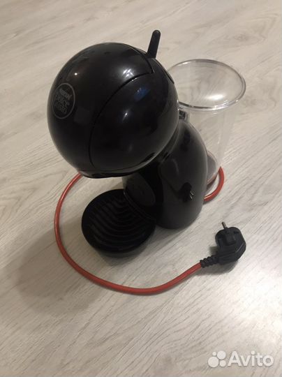 Капсульная кофемашина dolce gusto