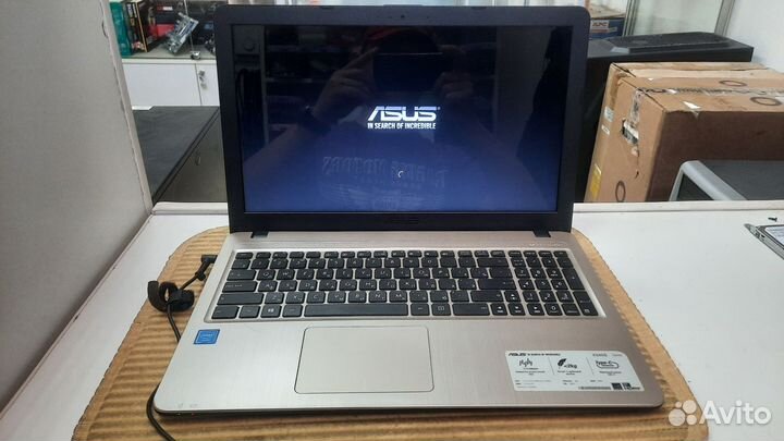 Ноутбук asus x540s