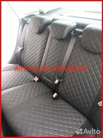 Чехлы Автопилот Hyundai i40 из экокожи чёрные Ромб