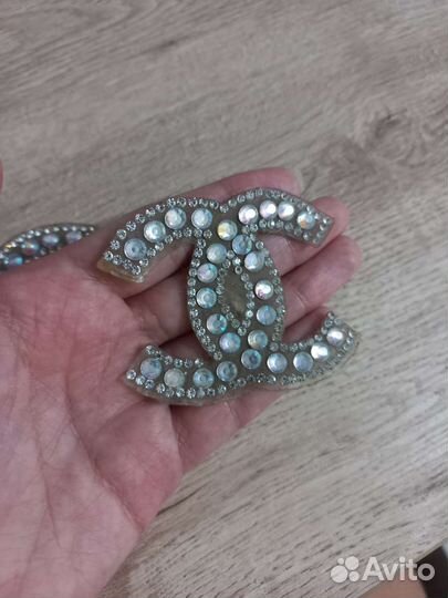 Эмблема chanel