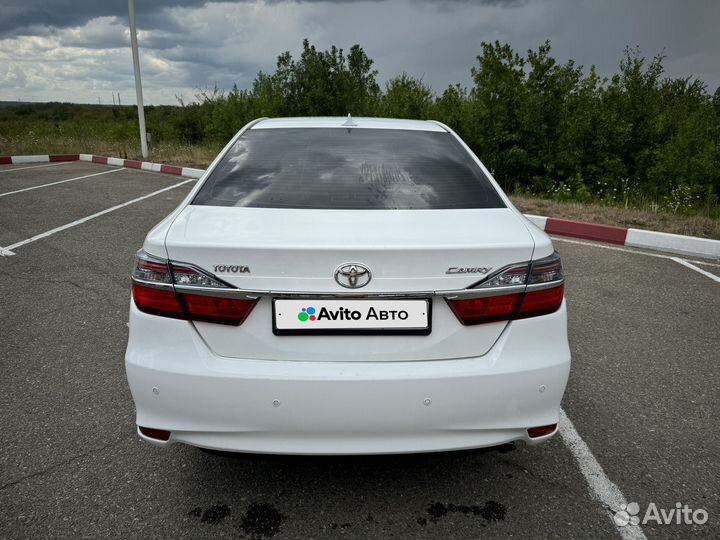 Toyota Camry 2.5 AT, 2015, битый, 160 000 км