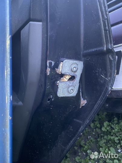 Дверь Приора