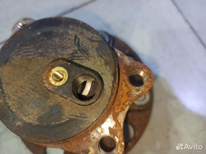 Ступица задняя Додж Caliber