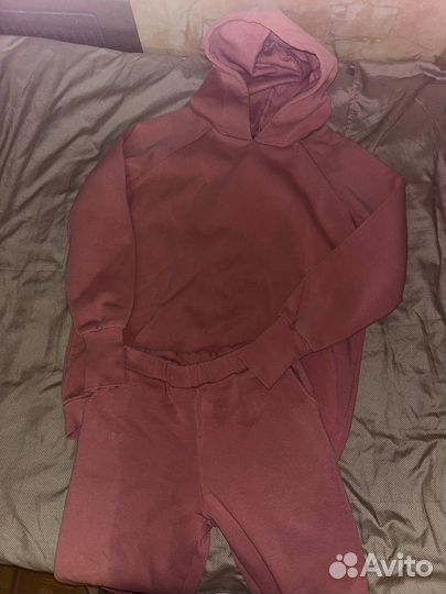 Костюм спортивный