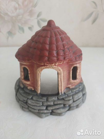 Домик для рыбок