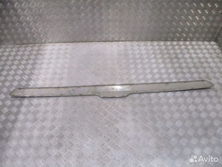 Накладка капота кабины MAN 81611500125